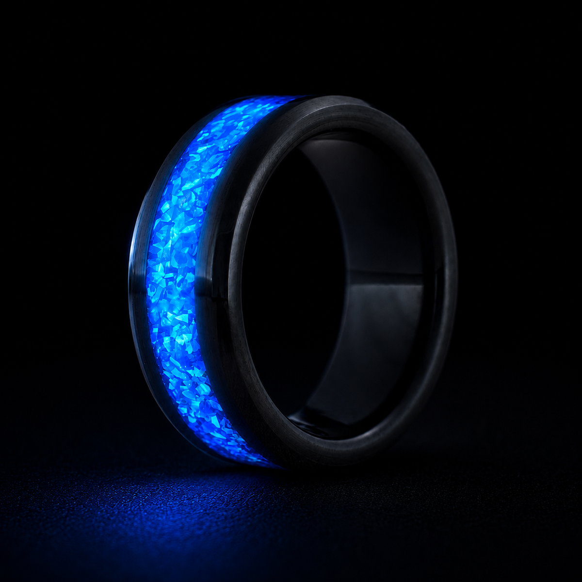 Nereus — Black Ceramic Ring — handcrafted ring detail view 5