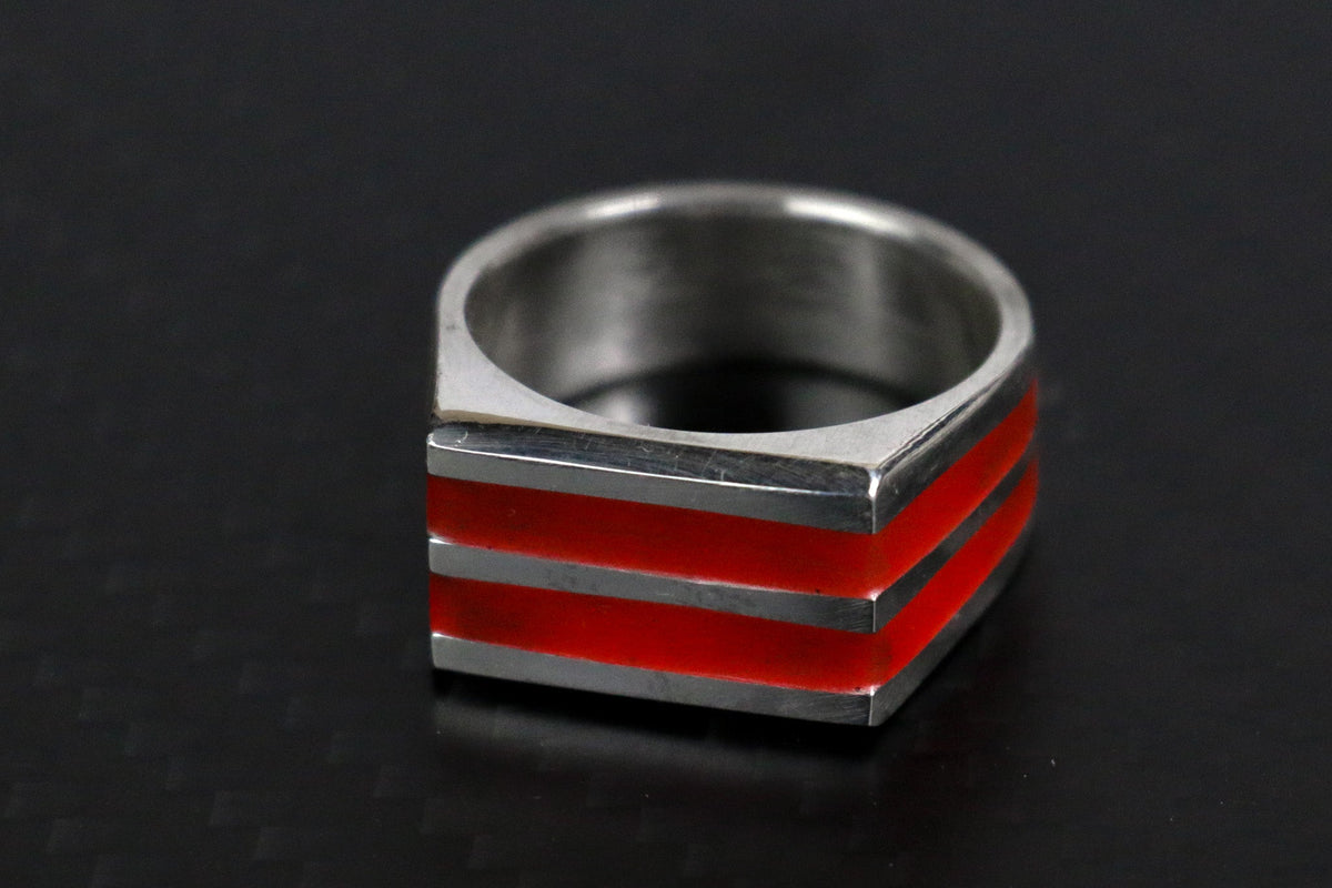 2 Band Super Lume Signet — Silver — handcrafted ring detail view 6