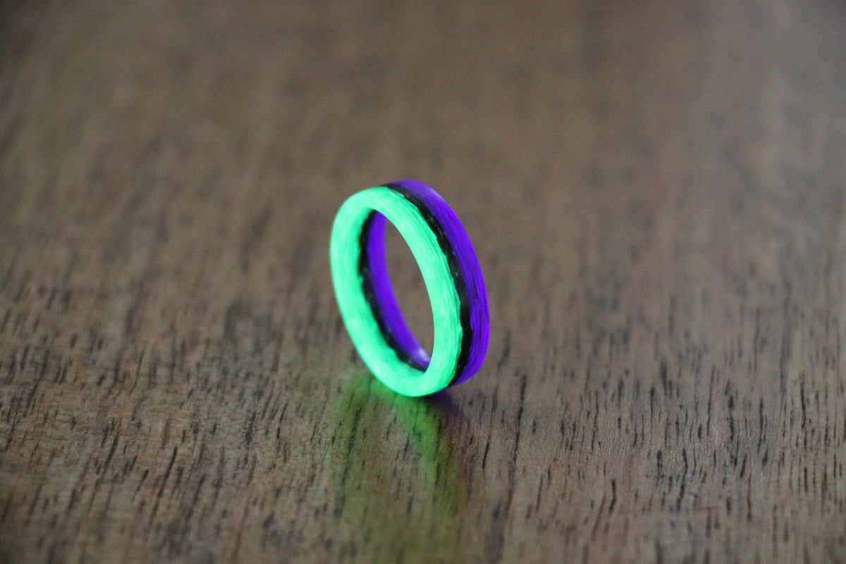 Joker Glow Ring — handcrafted ring detail view 7