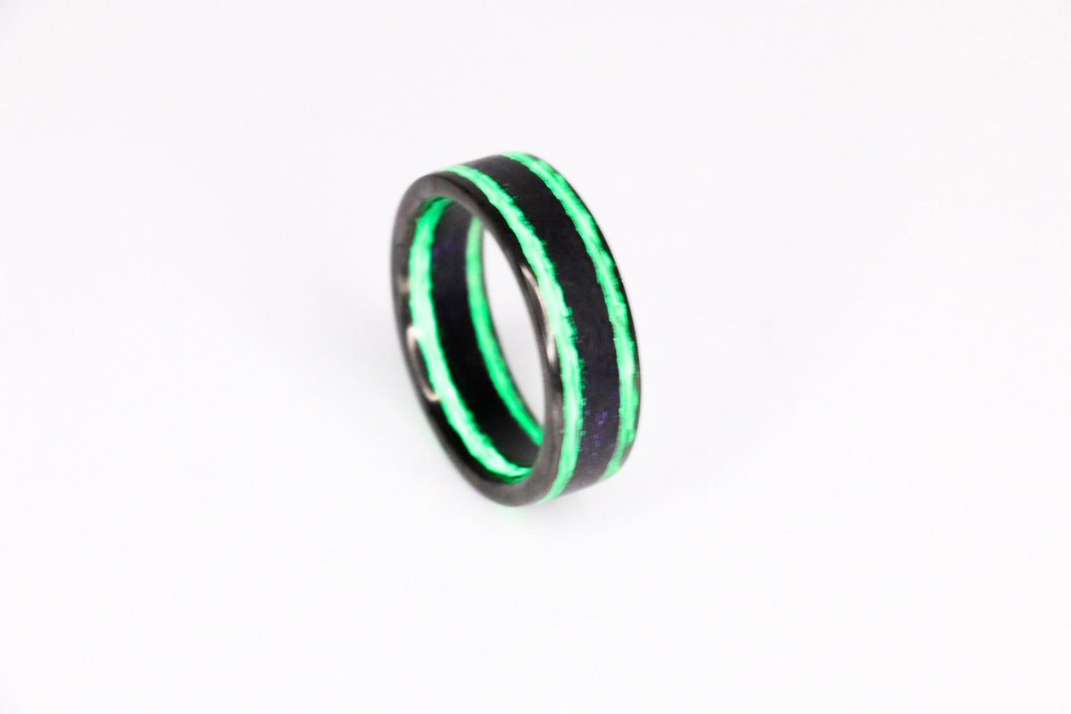 Joker Metallic Carbon Fiber Glow Ring — handcrafted ring detail view 8