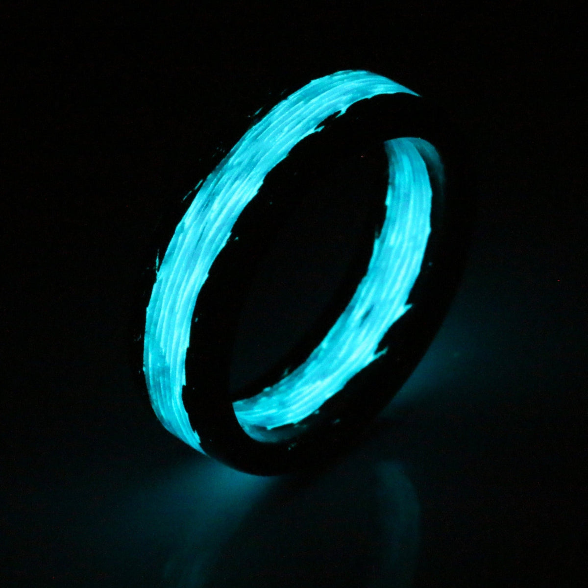 The Blue Water Apollo Carbon Fiber Ring – product view 3